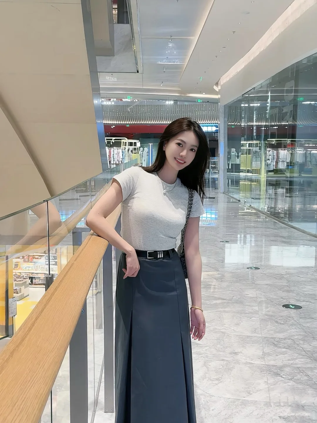 东北教师小姐姐🌷浅春系～气质比长相更重要！