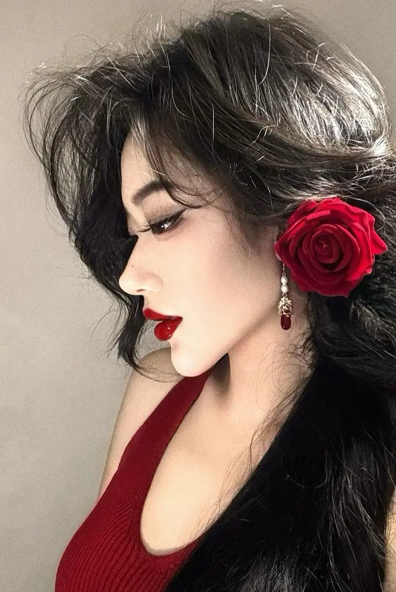 御姐型妆容推荐