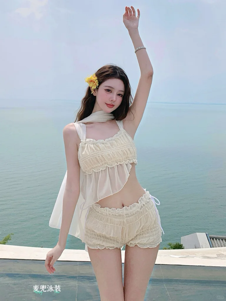 女神范少女高级感度假⛱️泳衣甜欲显瘦比基尼