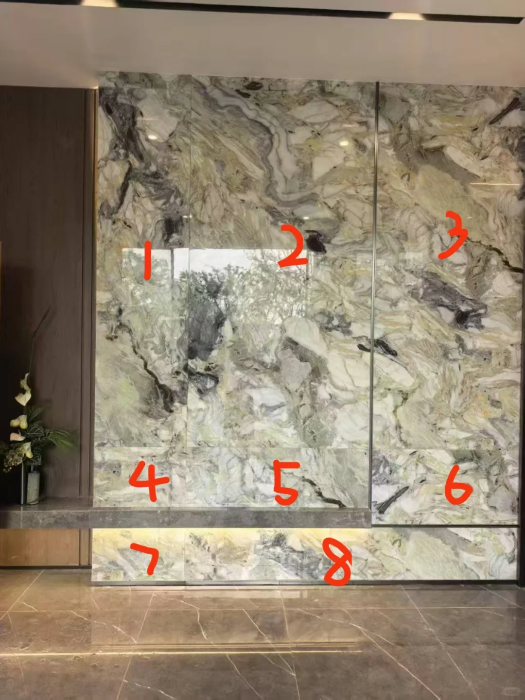 总部的招牌？被砸了？？？[石