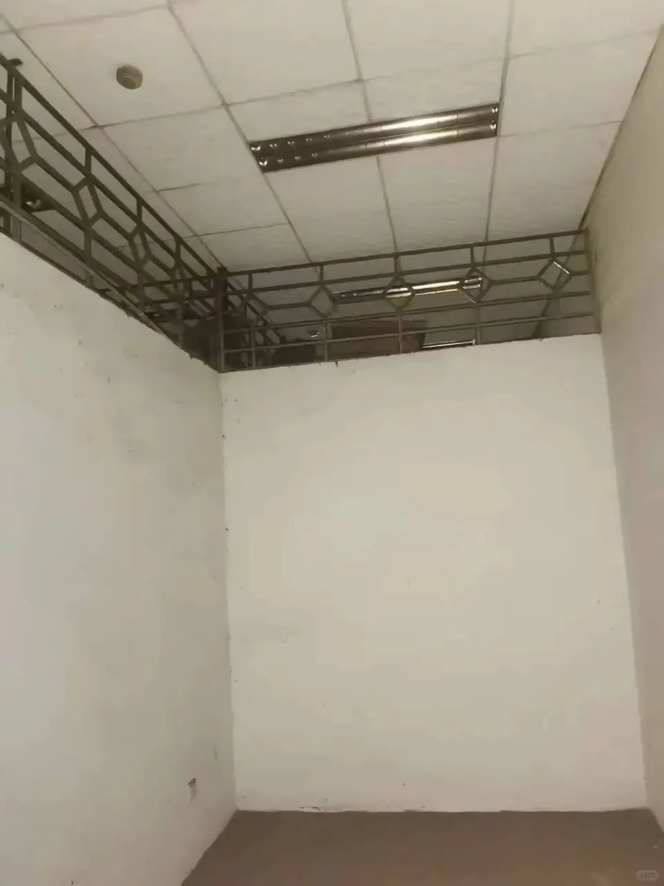 诚意出售，昆明16㎡商铺低价超值，先到先得