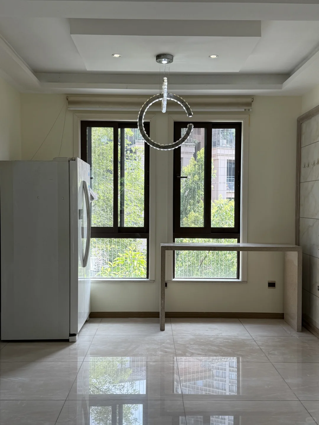 大学城🏡：847天，顶跃露台洋房，这次165万！