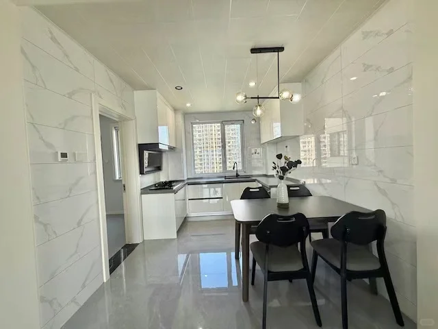 秦皇岛自家房子🏠出售，一梯一户