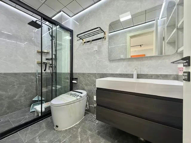 秦皇岛自家房子🏠出售，一梯一户
