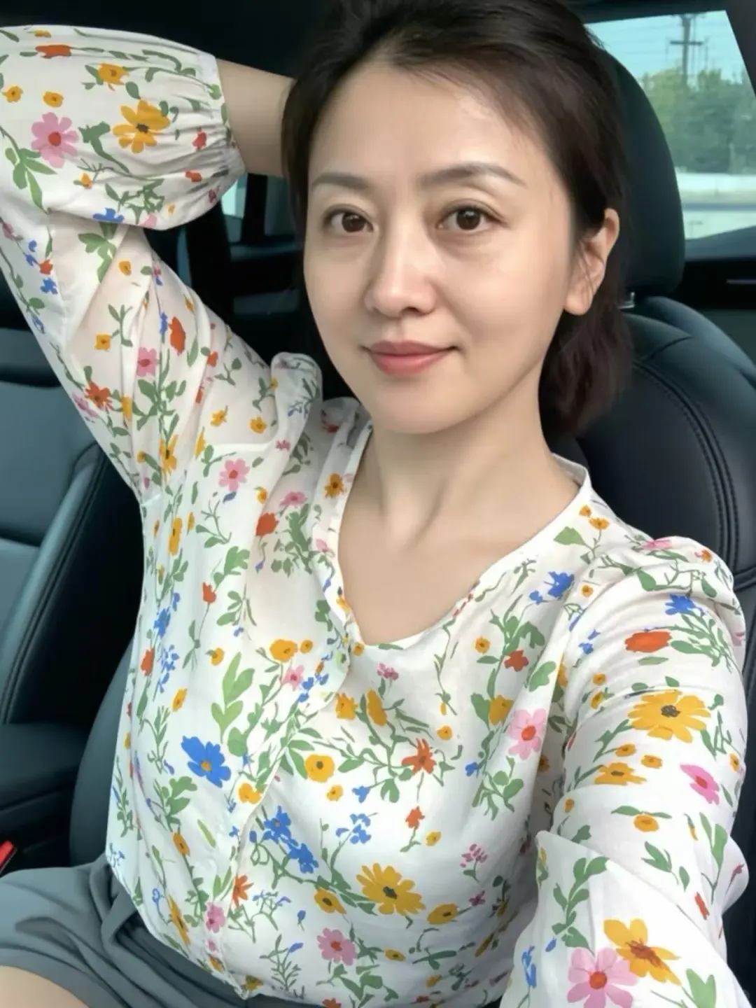 50岁姐姐，还能收获喜欢吗？