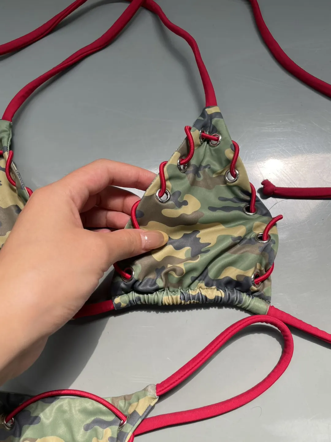 泳衣定制进行中‼️夏日爆款辣妹迷彩泳衣👙🔥