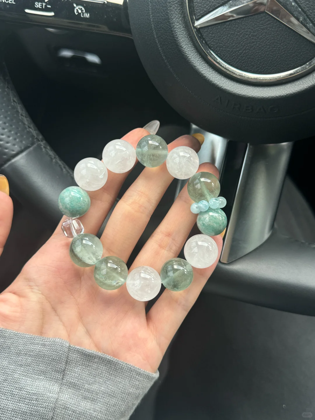 求购！！请问有商家做这个绿萤石手串吗