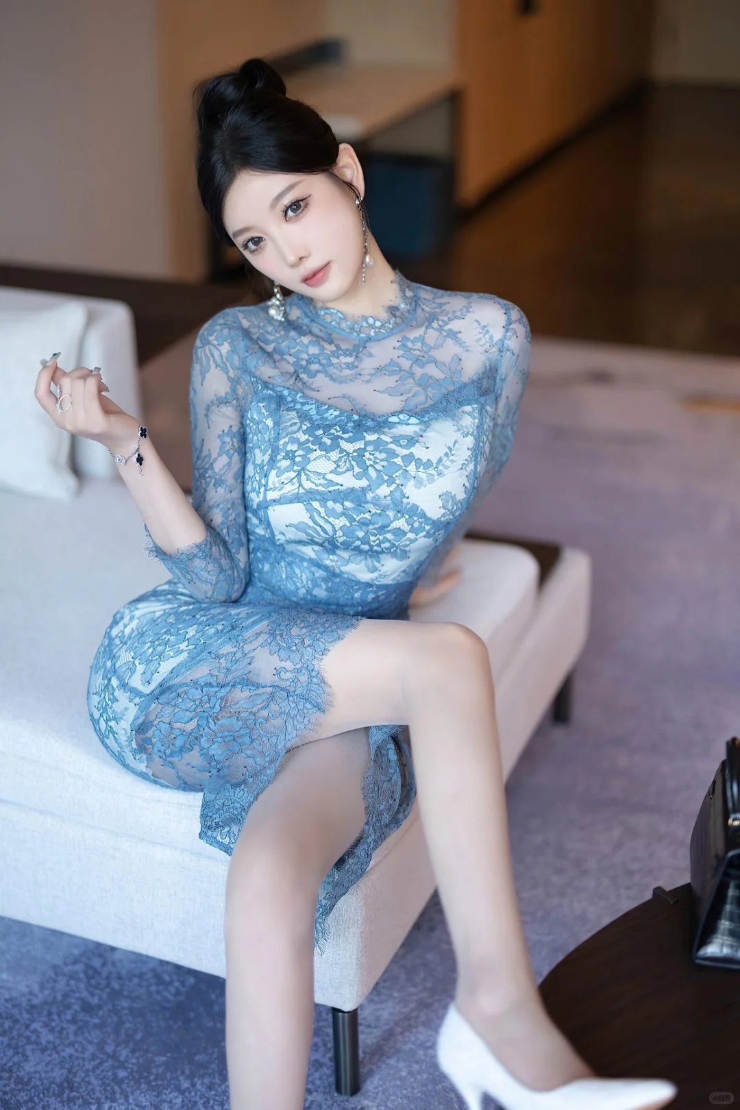 杨晨晨🫧蓝色旗袍 [尤物]