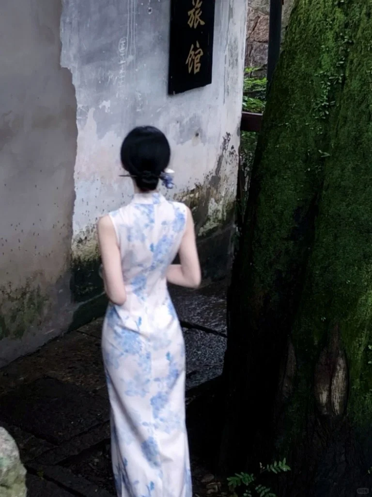 雾里青