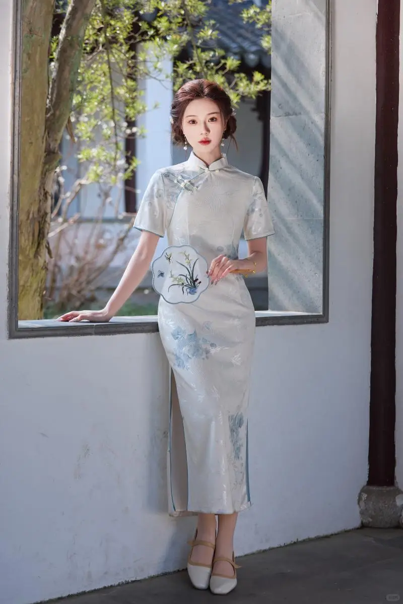 ✨救命！这件新中式旗袍也太适合日常穿了吧！