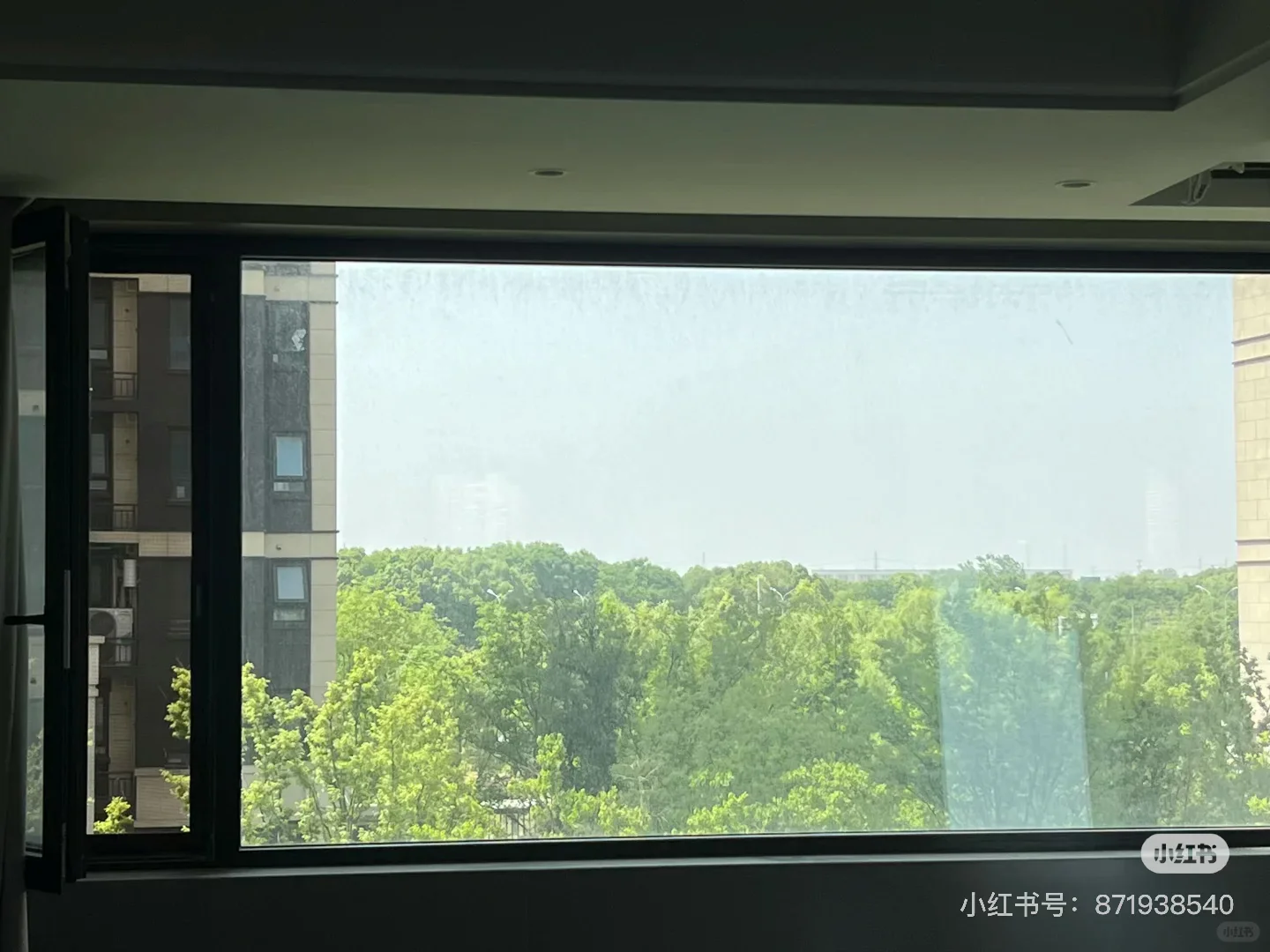 听说小红书卖房很快，扬州大润发旁自己房子