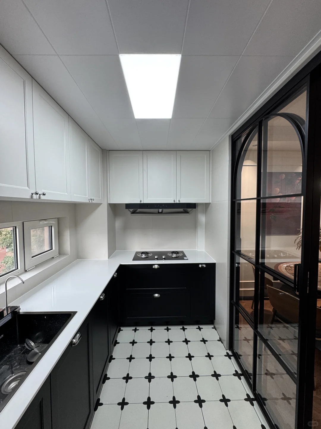 在生态城，法式复古风的树景房🏡155万拿下了