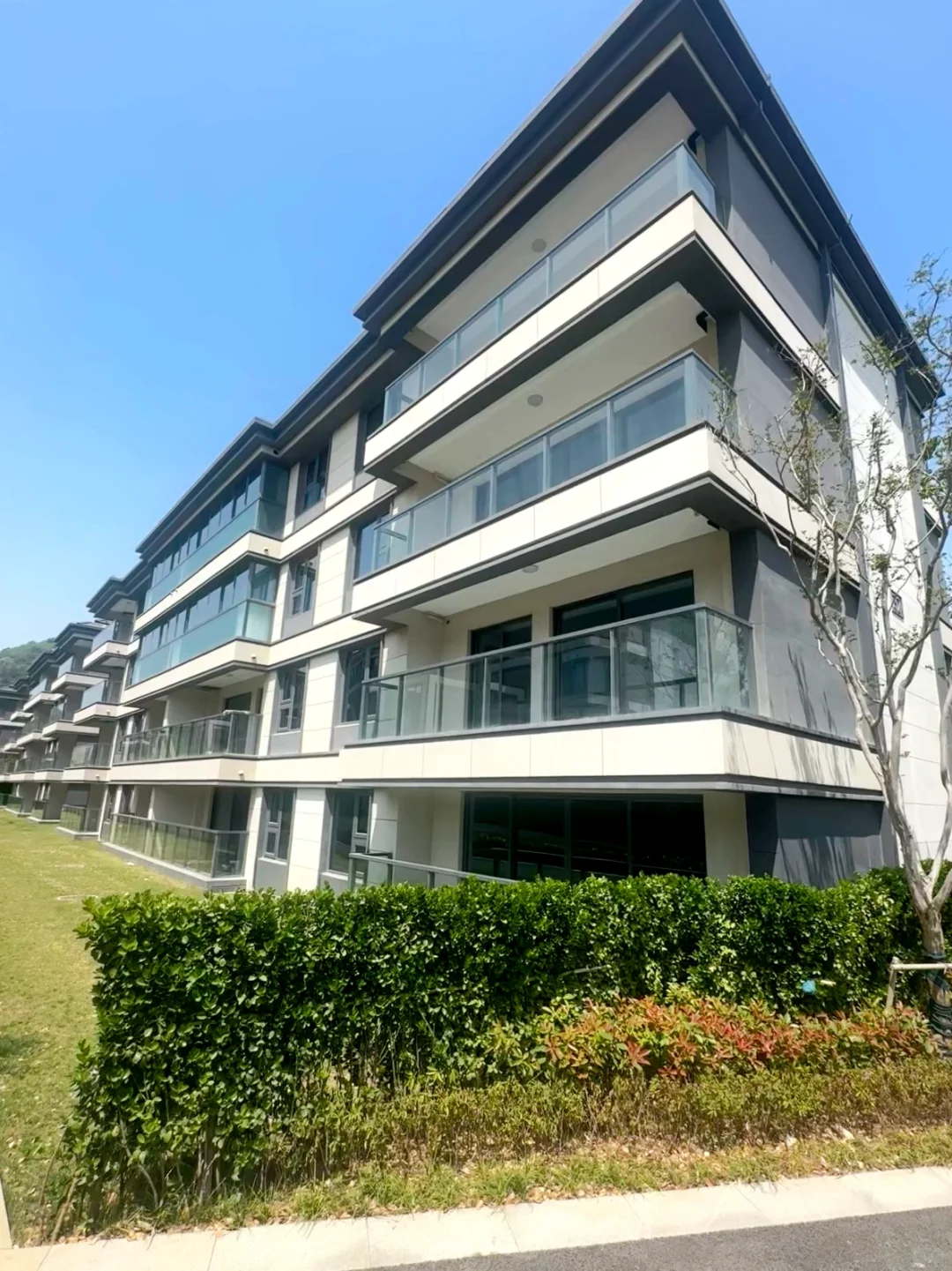 狮山旁四层洋房，之前340现在240拿下大四房