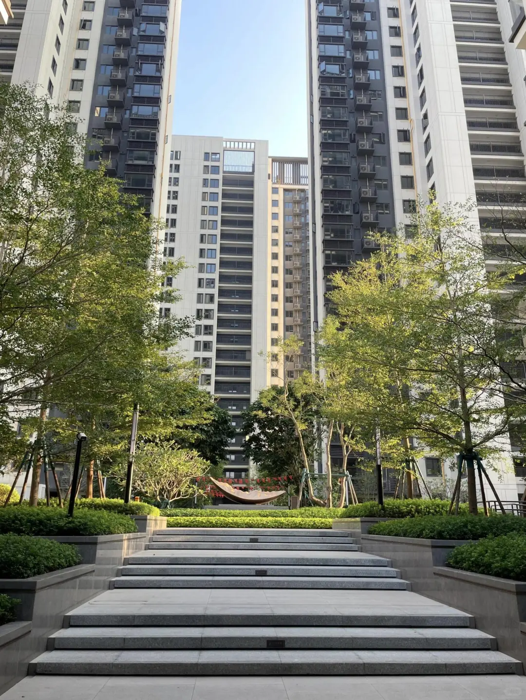 五象总部附近，143平户型这么大的阳台，爽哦