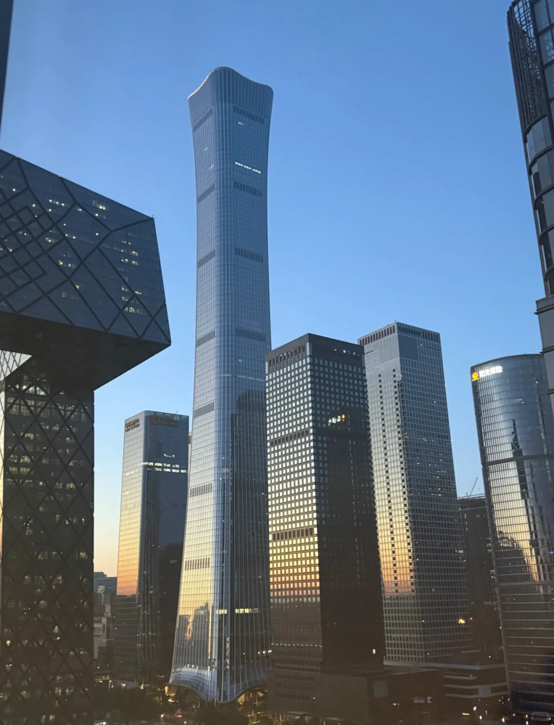 这是童话里的城堡吧！