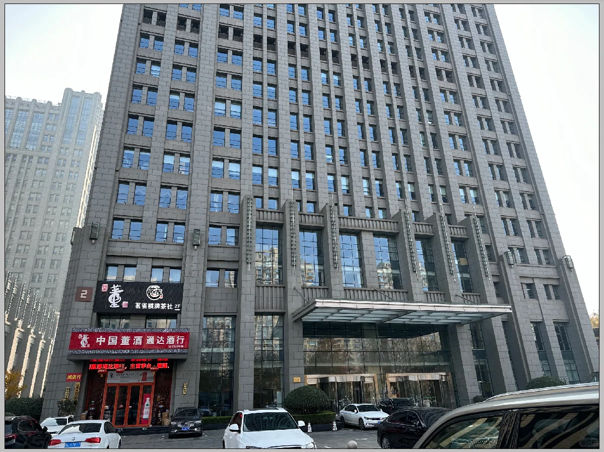 精装办公室长短期出租