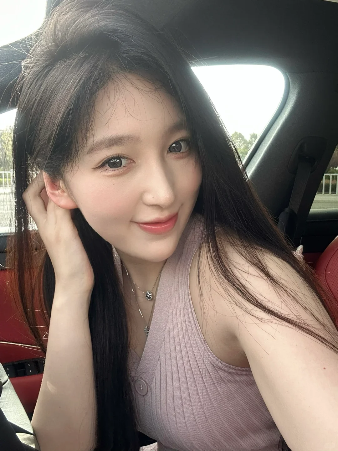 🌸漂亮女人如果太天真就不是尤物了 是猎物