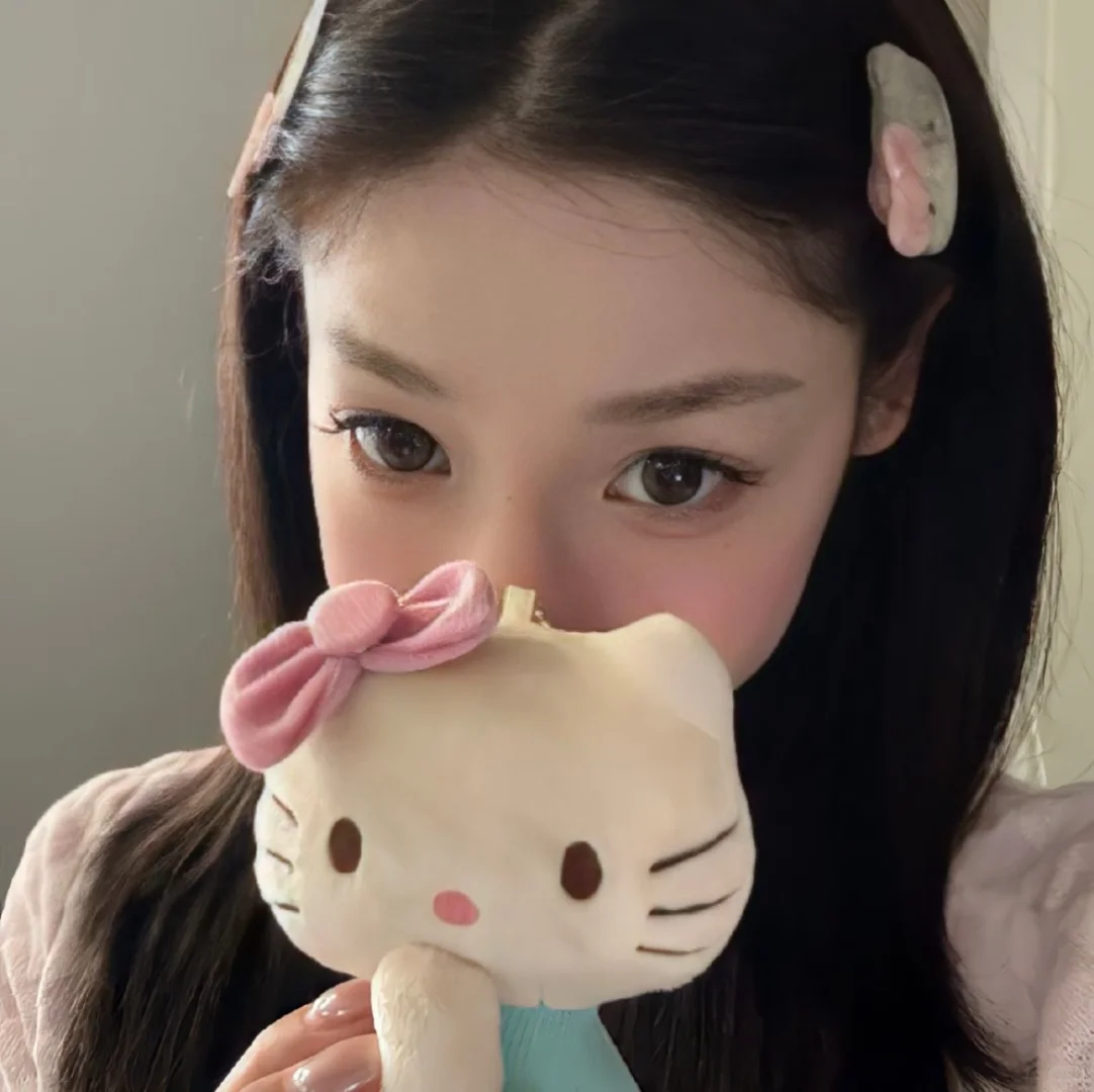 WeChat｜女生头像 hello kitty 女孩