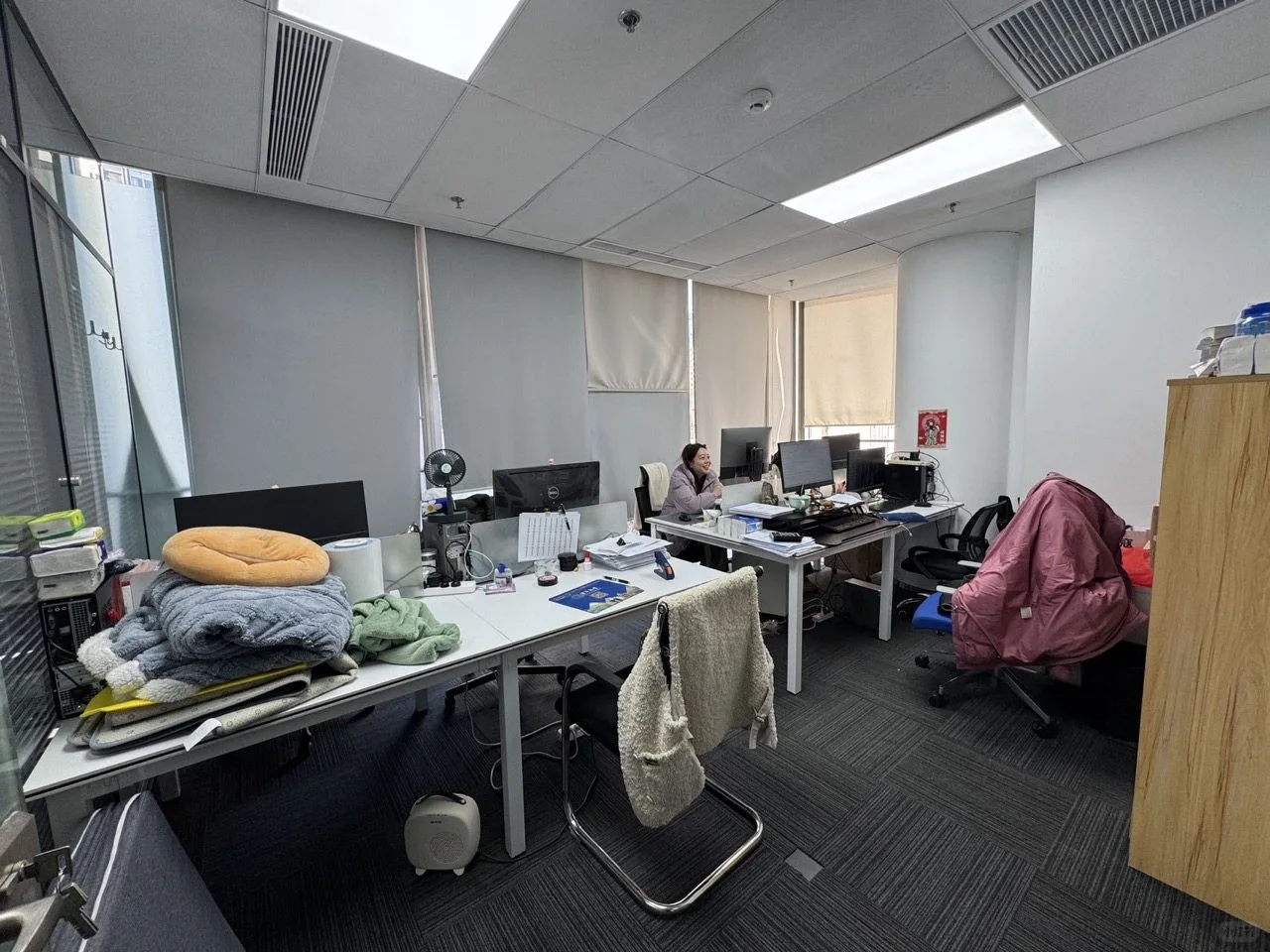 🌟财富中心精装办公室出租，320㎡等你来