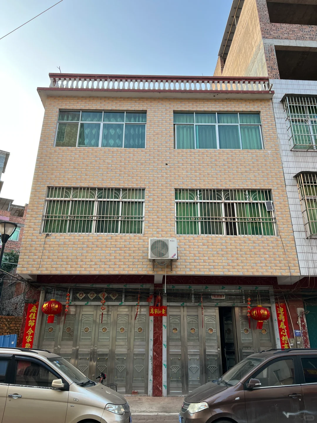 南宁市青秀区刘圩镇自建房出售，有双证！