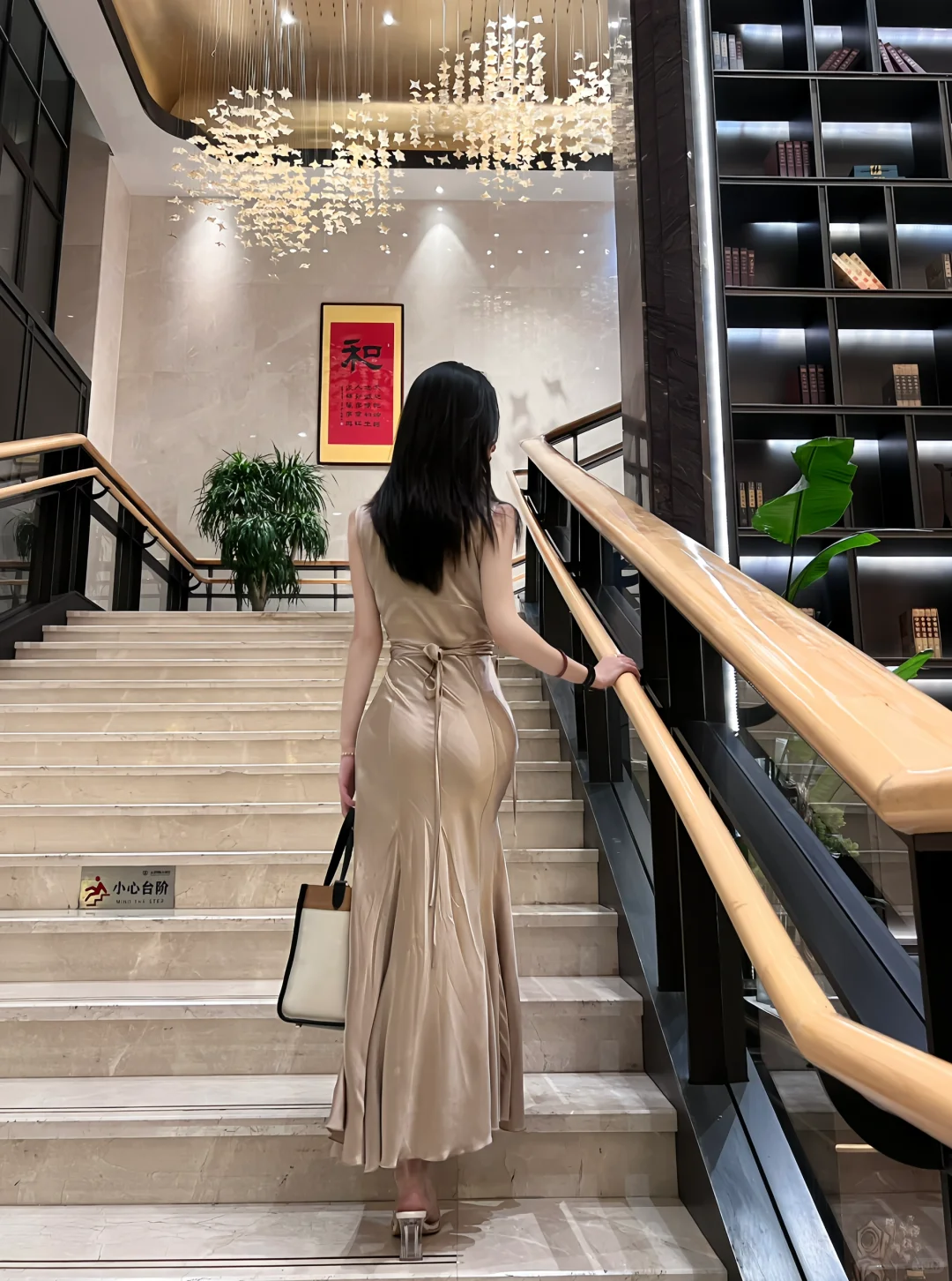 我本具足无须外求自觉矜贵