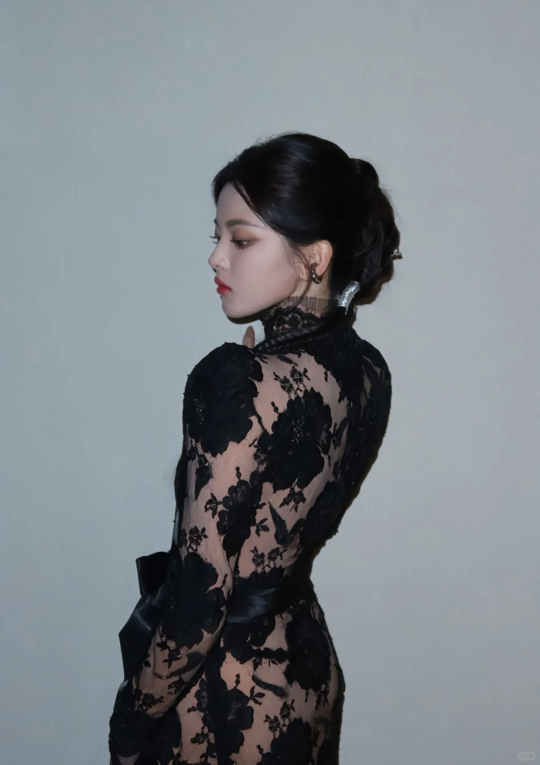 杨超越真的从头美到脚，不愧是御姐之躯😍