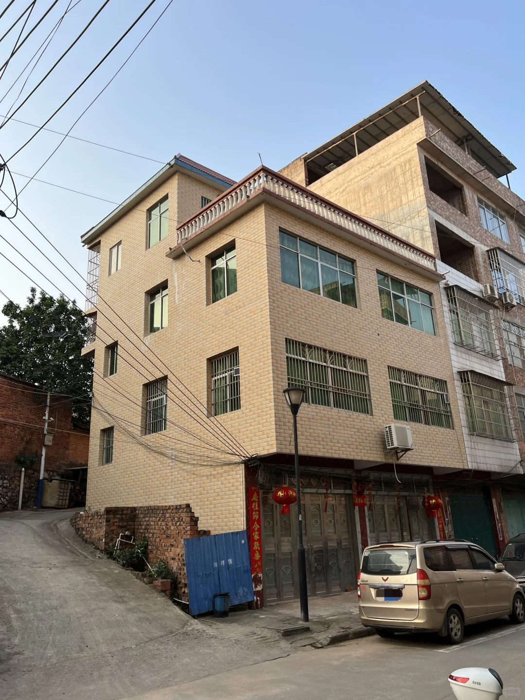 南宁市青秀区刘圩镇自建房出售，有双证！