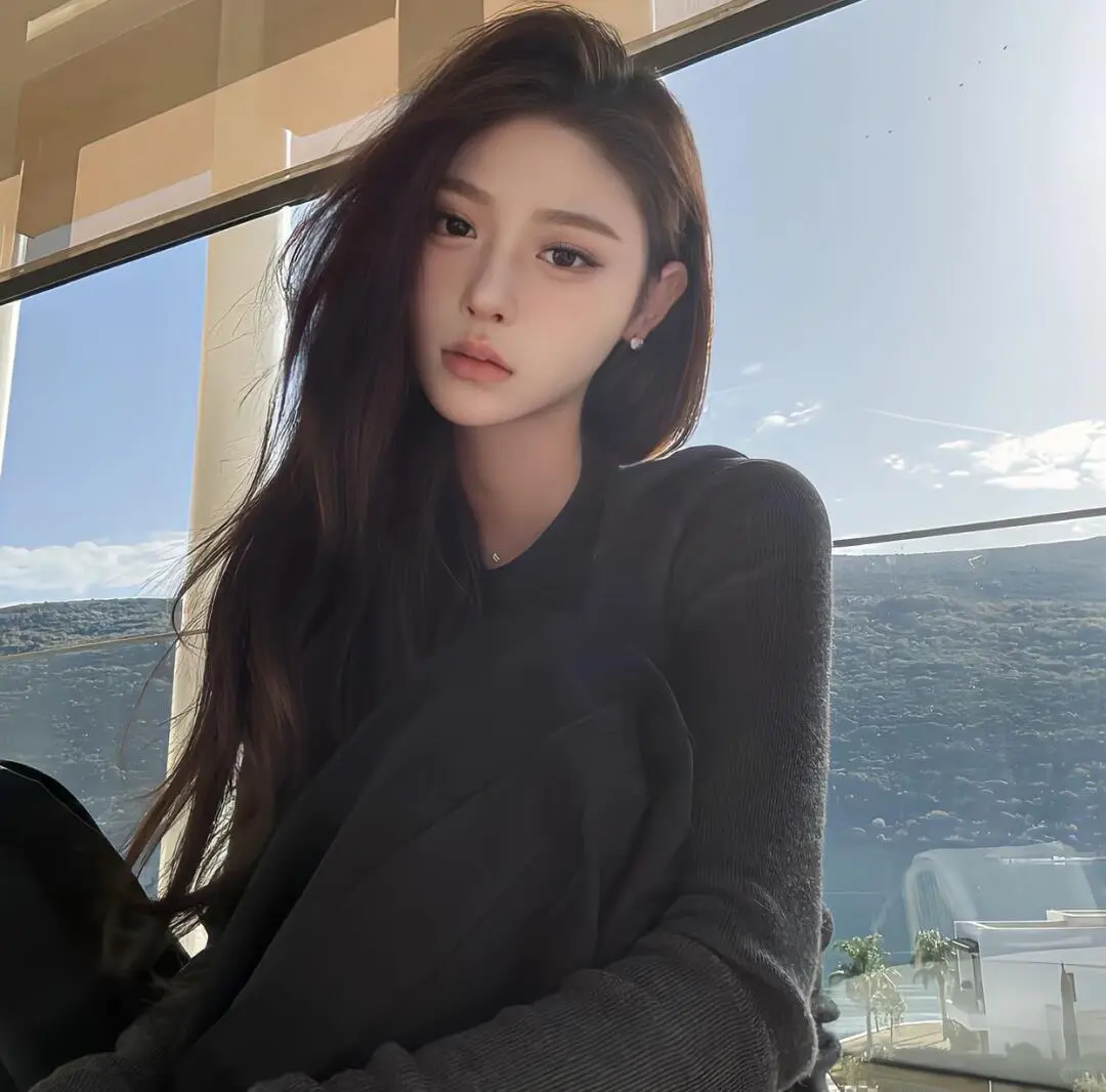 WeChat|高级感女生头像、慵懒松弛感
