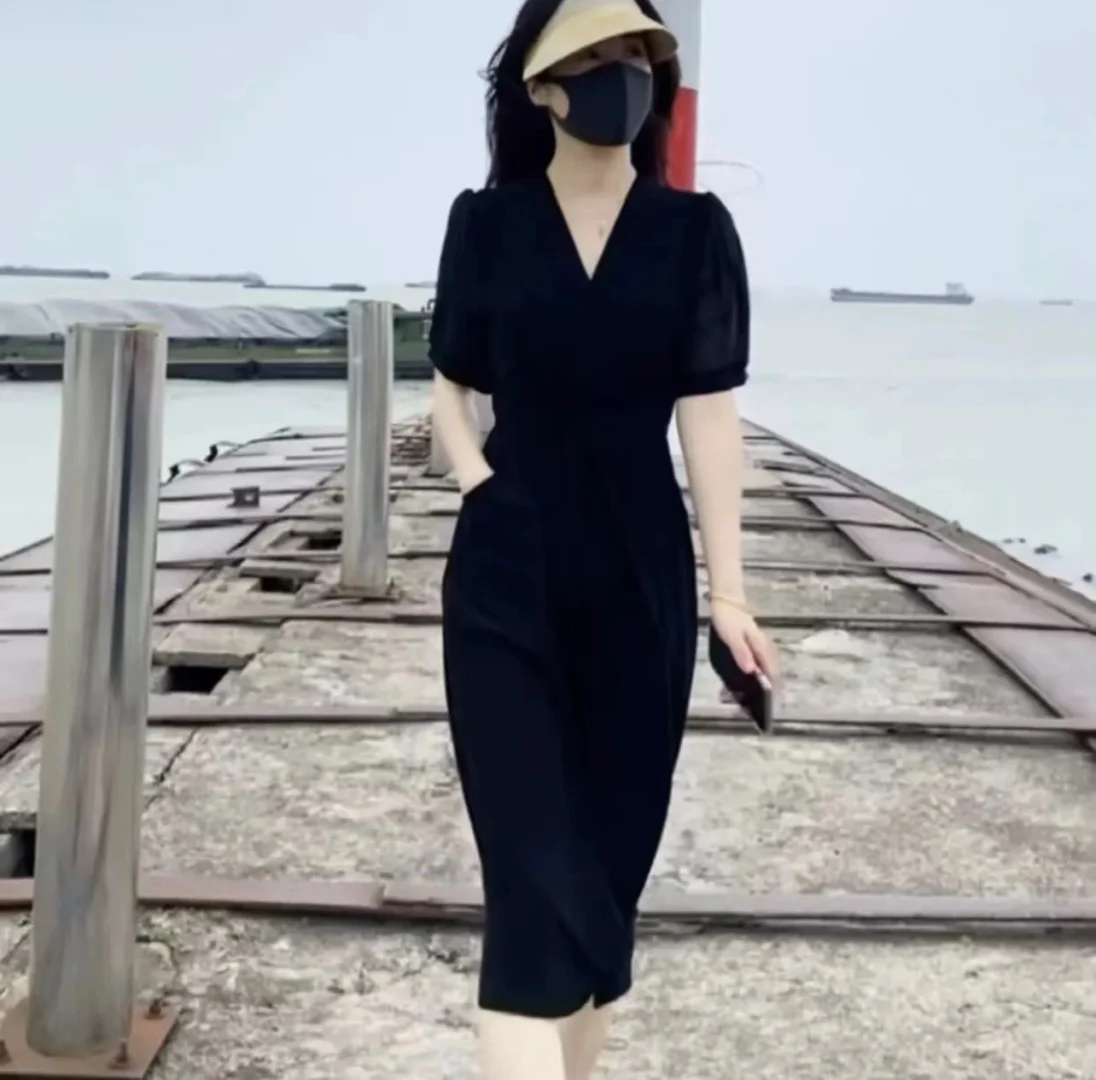 气质女人优雅又高级的夏季穿搭