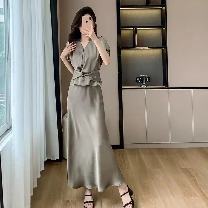 气质女人优雅又高级的夏季穿搭