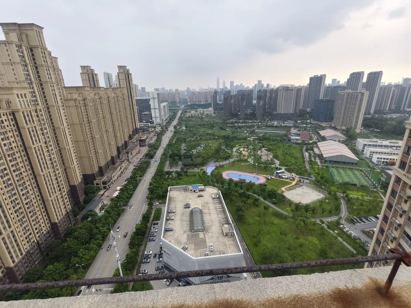 好消息：终于找到合适小区 坏消息:无房源