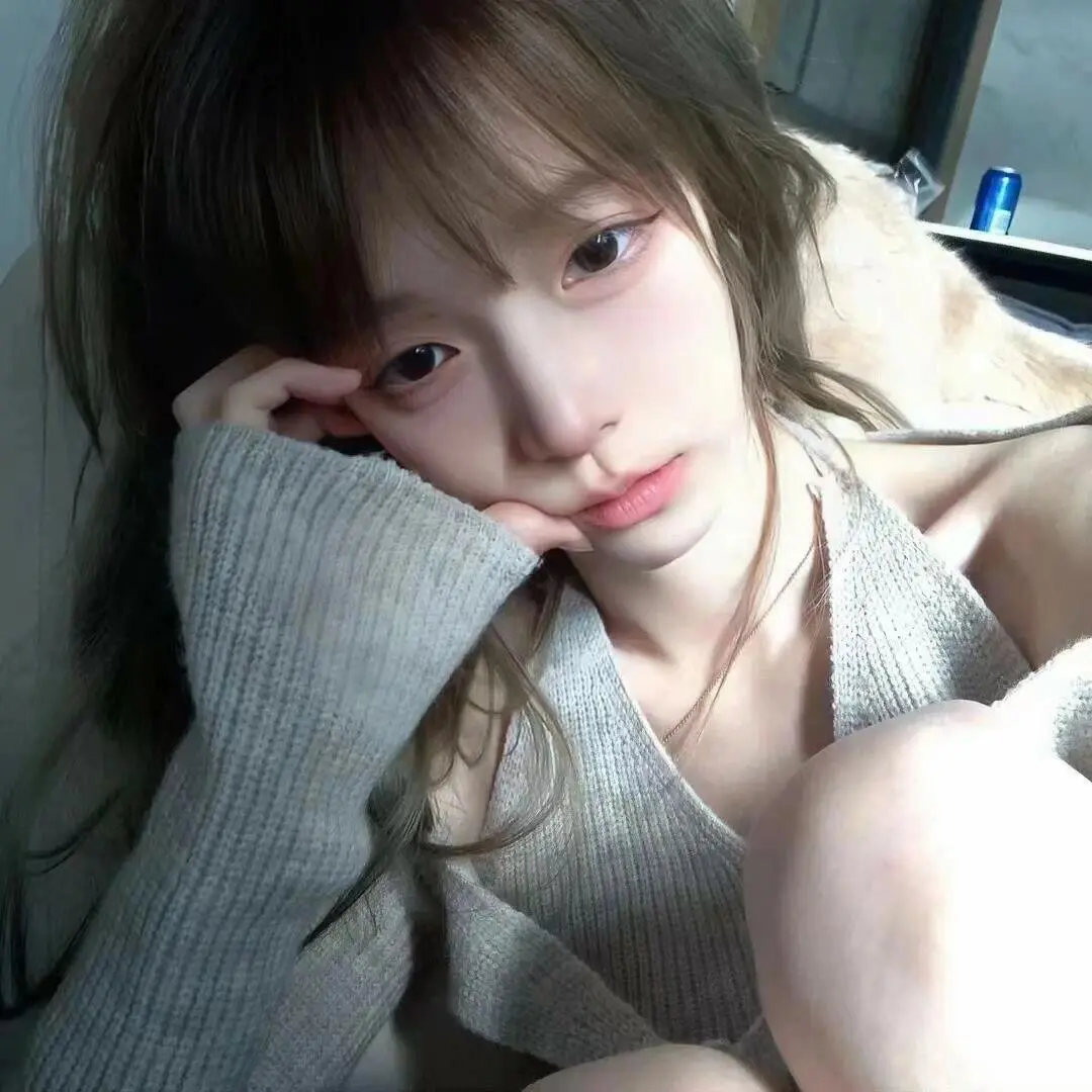 WeChat|高级感女生头像、慵懒松弛感