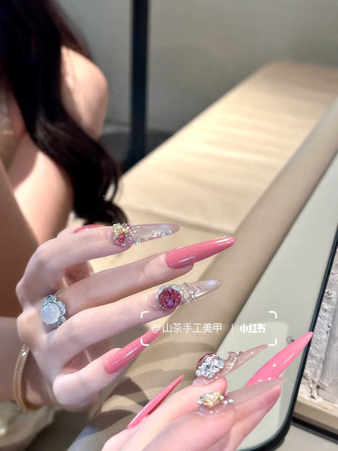好嗲的娇艳粉💅