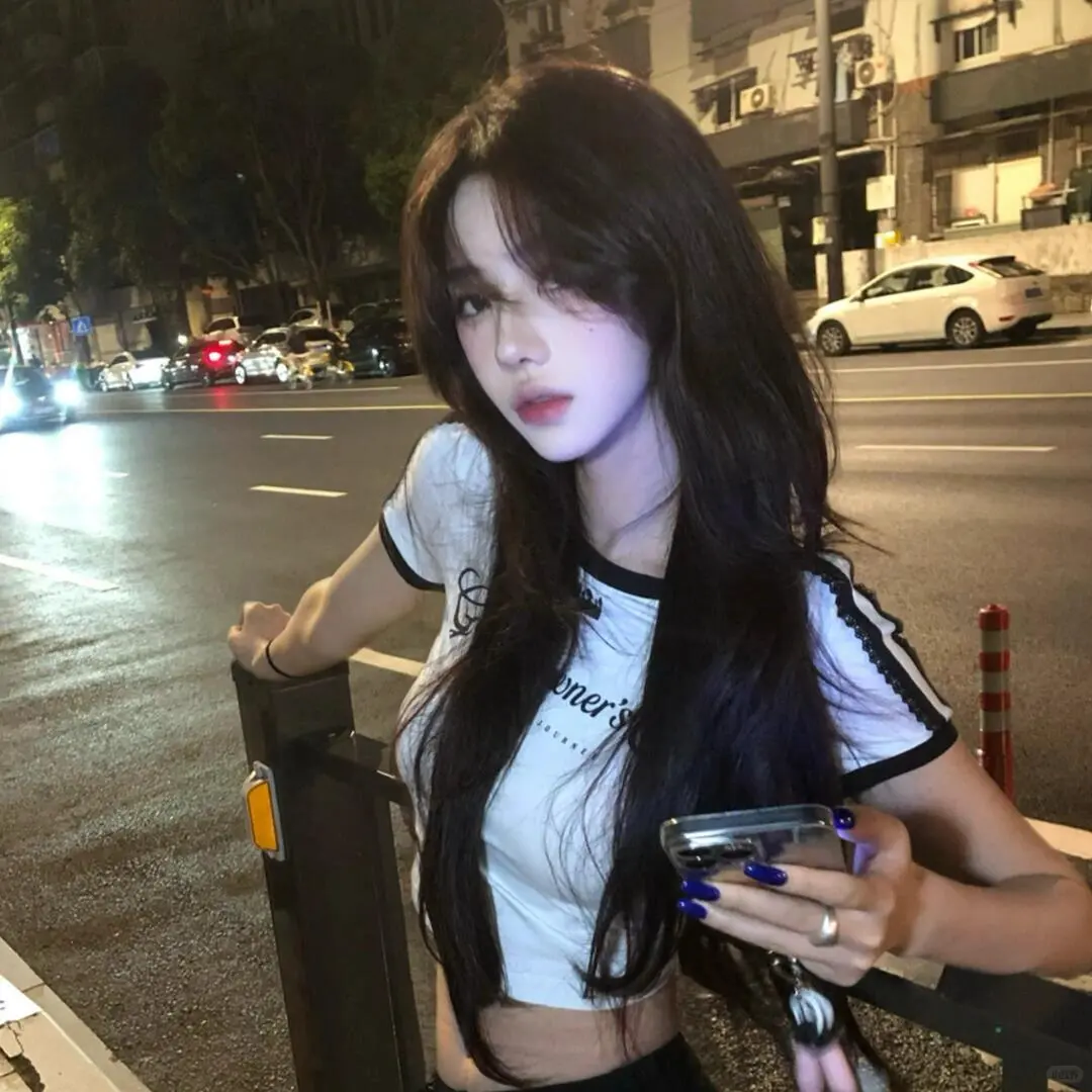 WeChat|高级感女生头像、慵懒松弛感