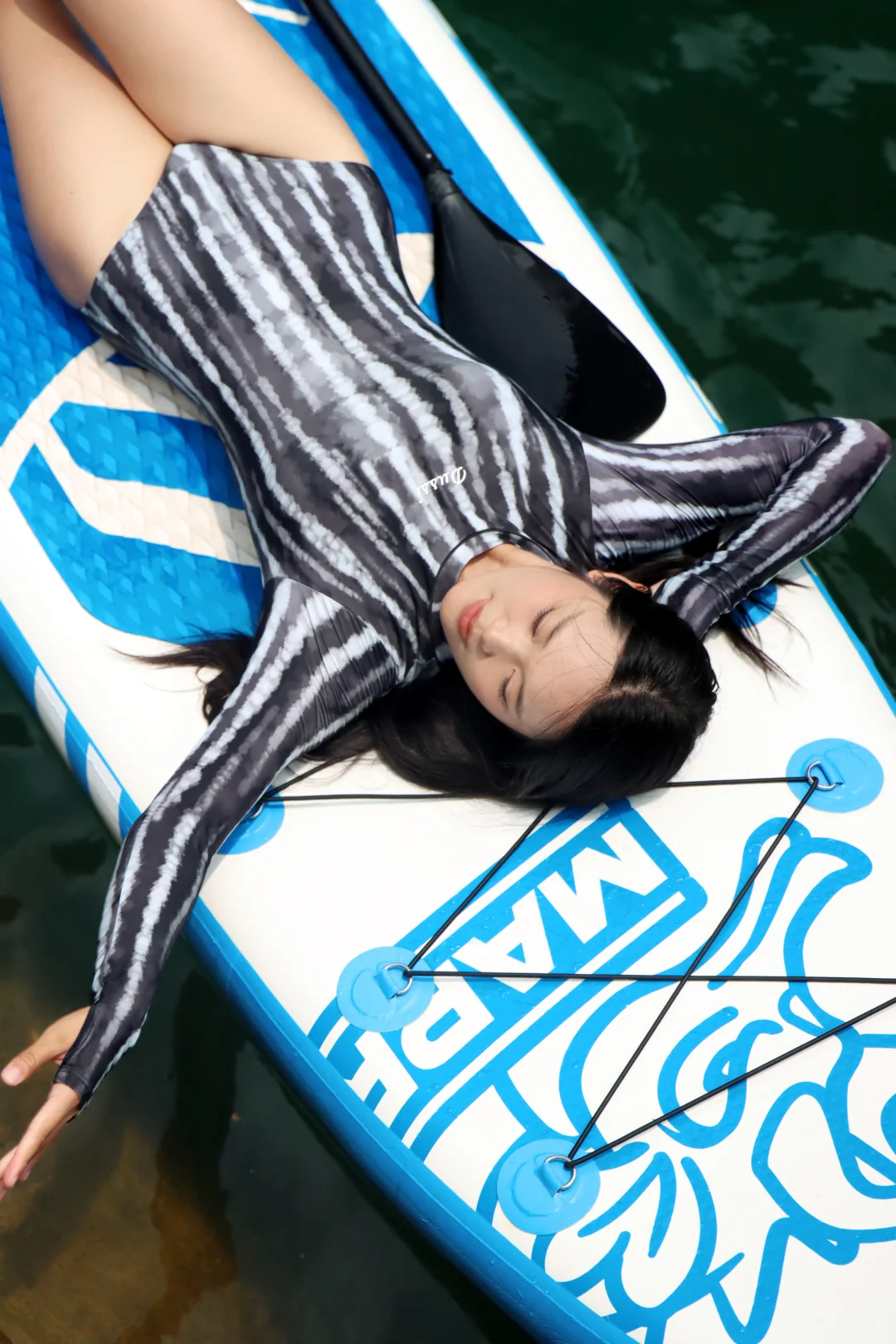 当我把海浪穿在身上🌊