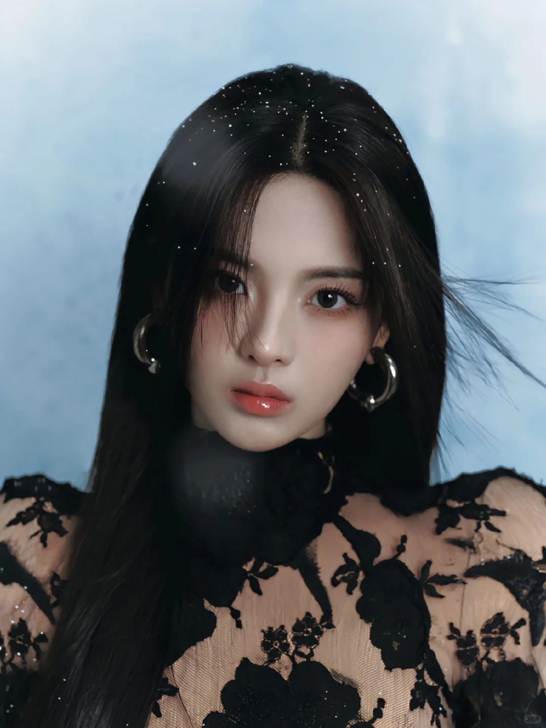 杨超越真的从头美到脚，不愧是御姐之躯😍