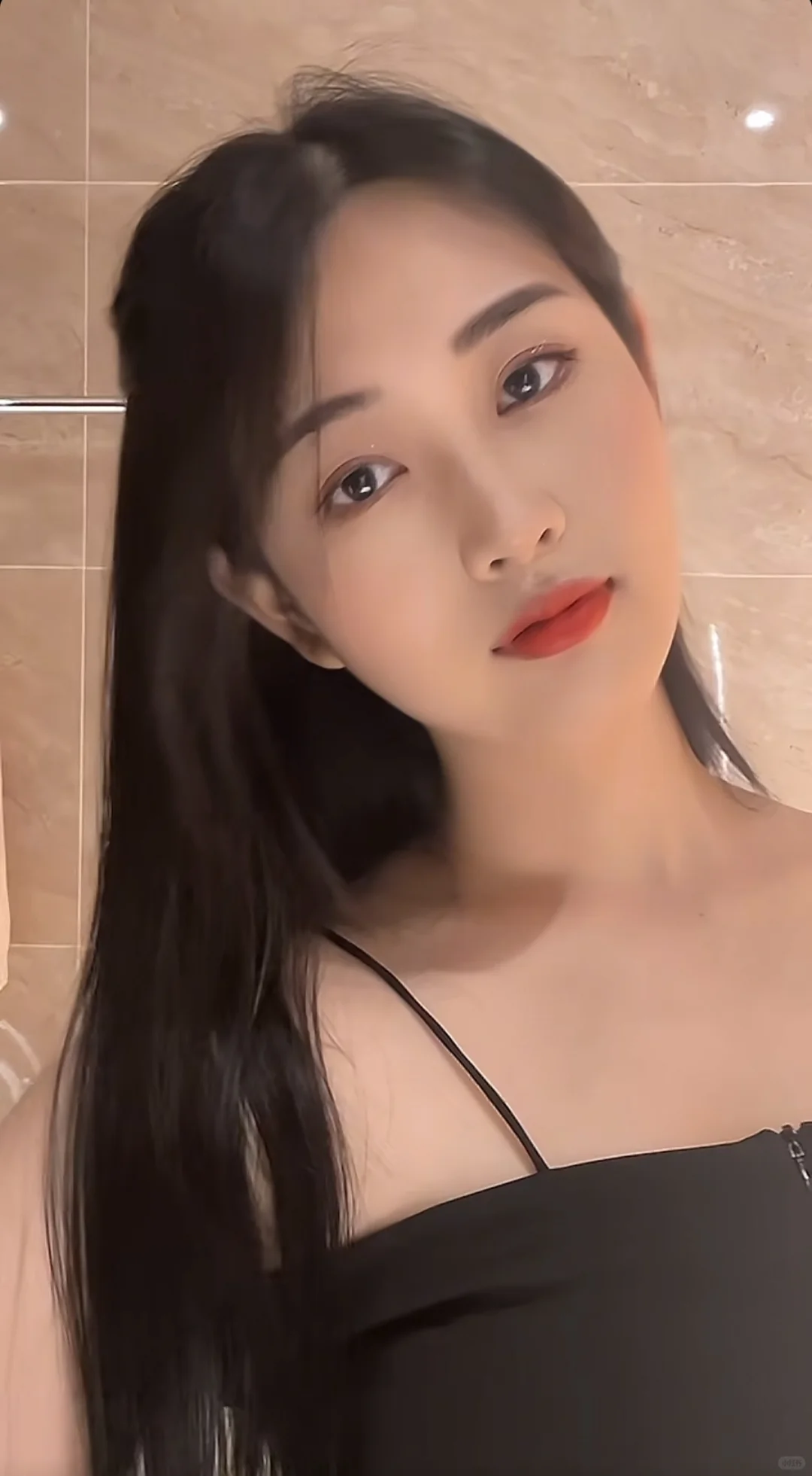 眼珠里，小亮点有看到❤️上人
