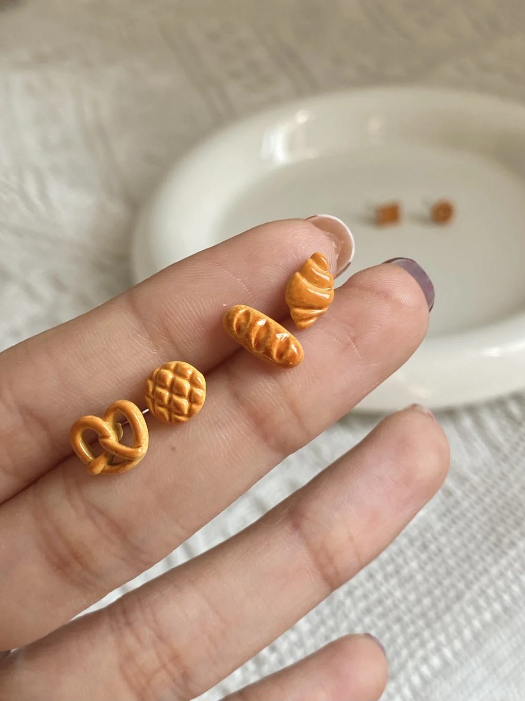 才17r拿下七对！！这耳钉也太诱人了吧🥖