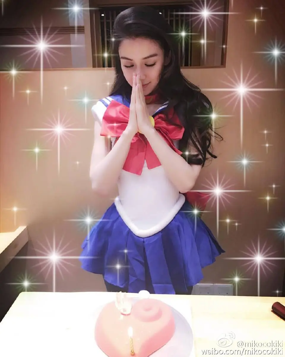 Angelababy 27岁生日cos月野兔