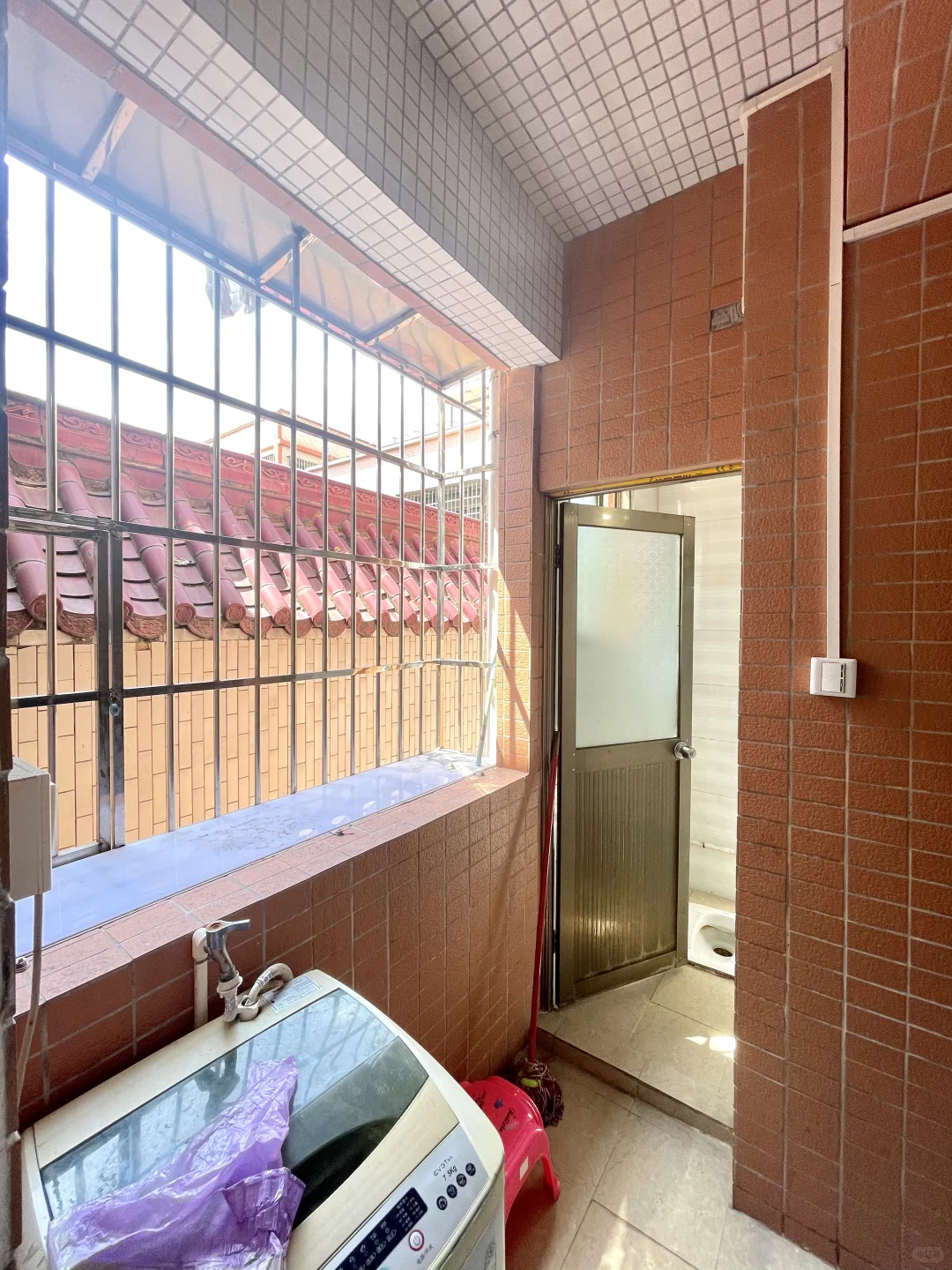 番禺大石C口植村路边电梯房 大一房一厅1450