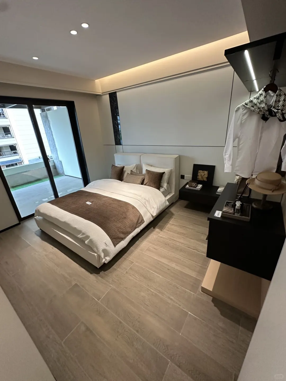版纳：全款76万！100m²电梯洋房🏡河景房