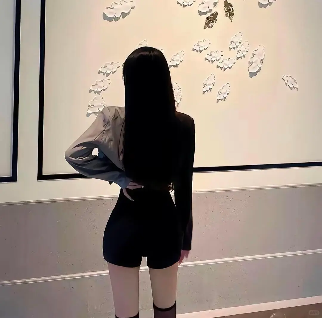 松弛感慵懒女生头像