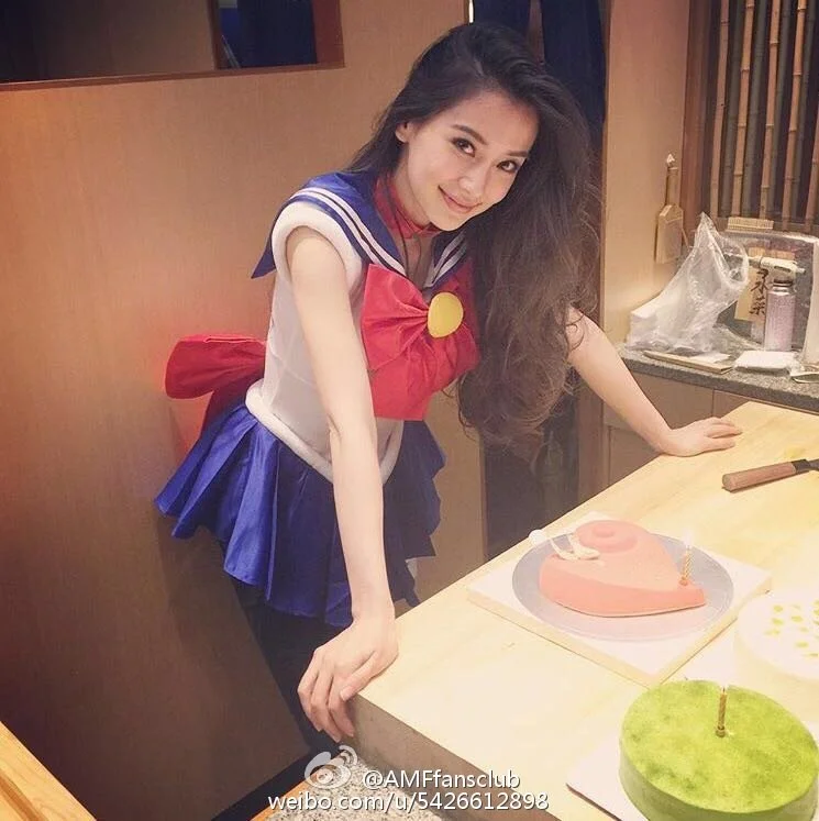 Angelababy 27岁生日cos月野兔
