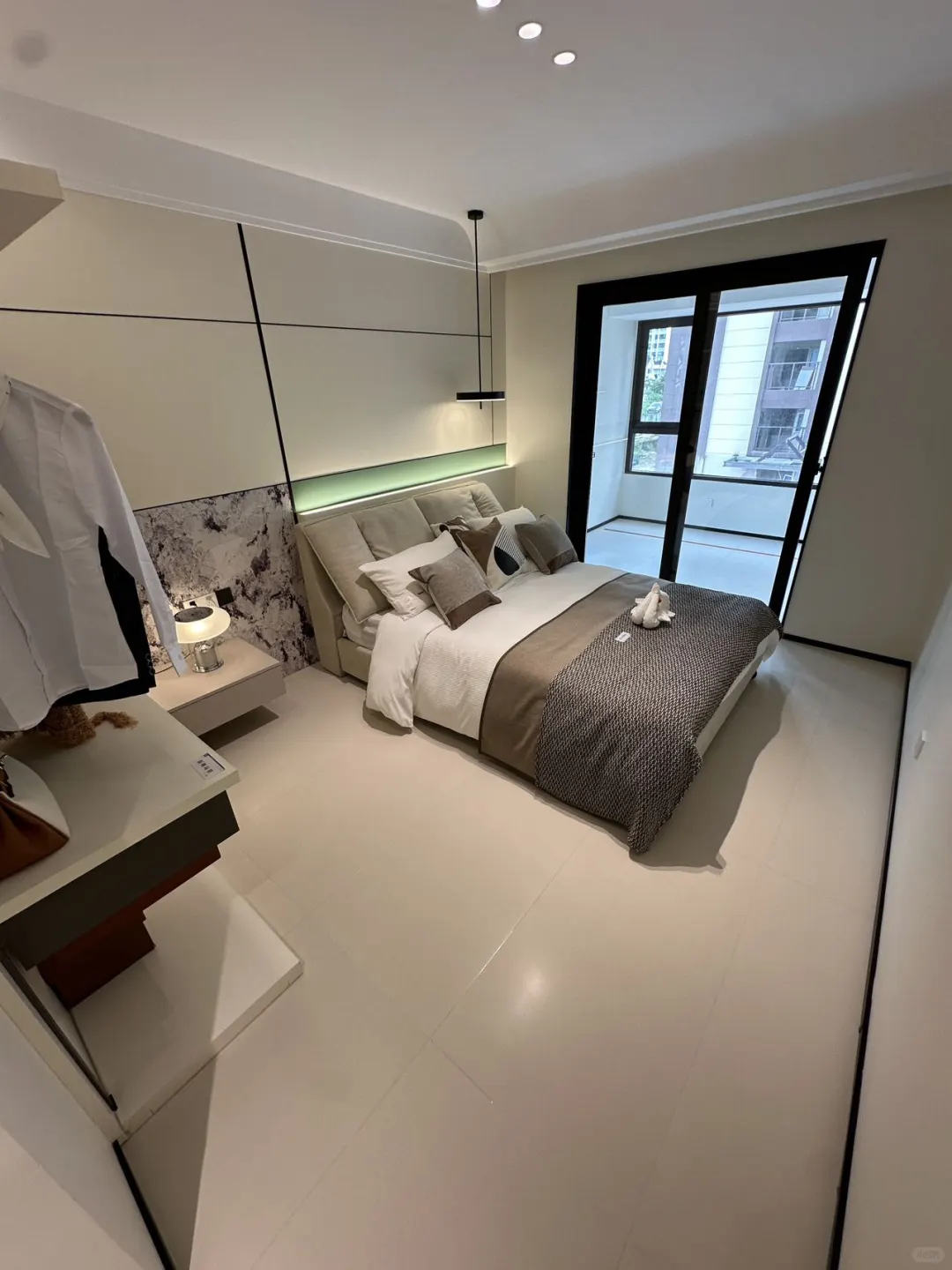版纳：全款76万！100m²电梯洋房🏡河景房