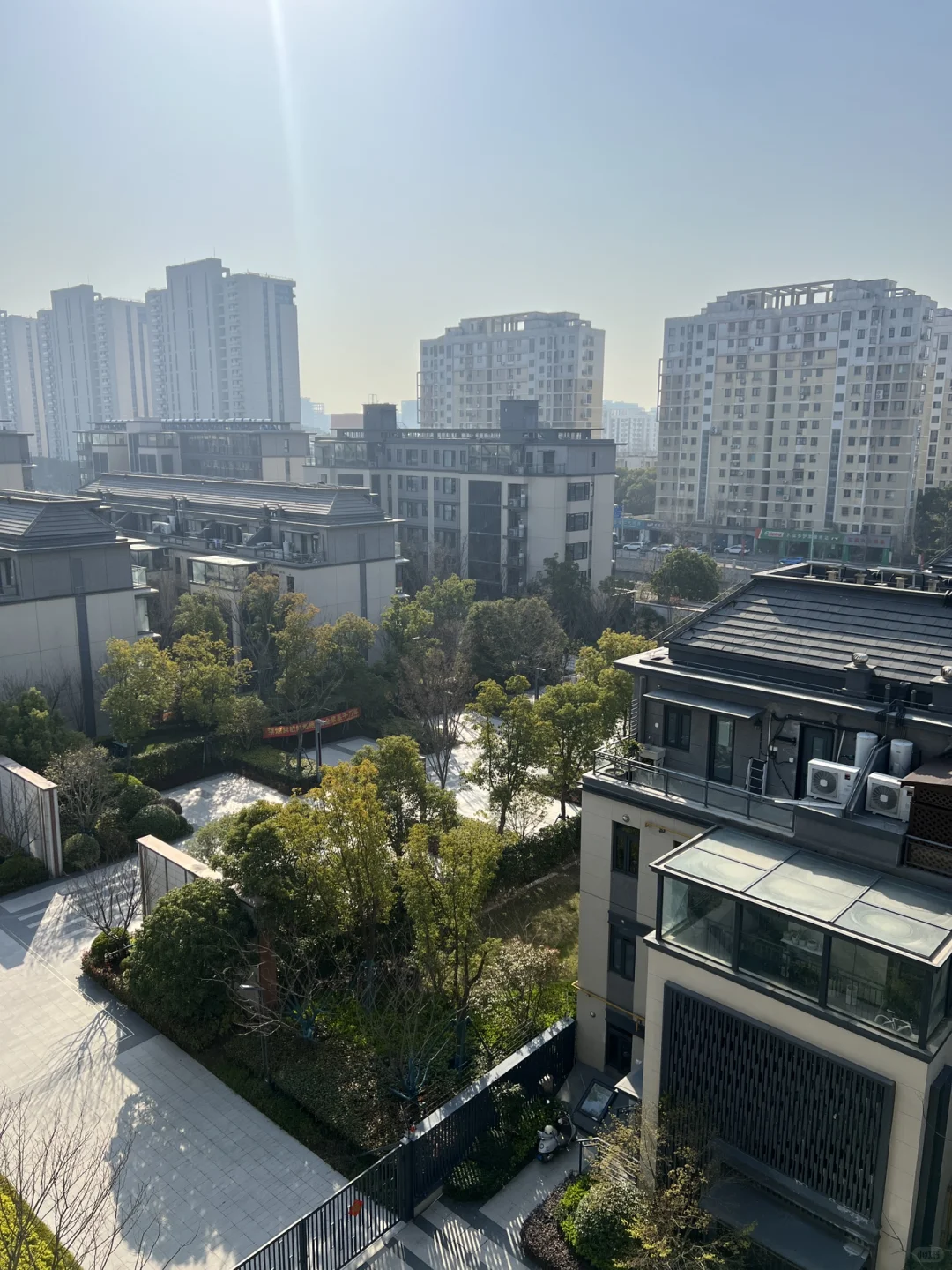 自家位于浦锦街道的人车分流次新房出售
