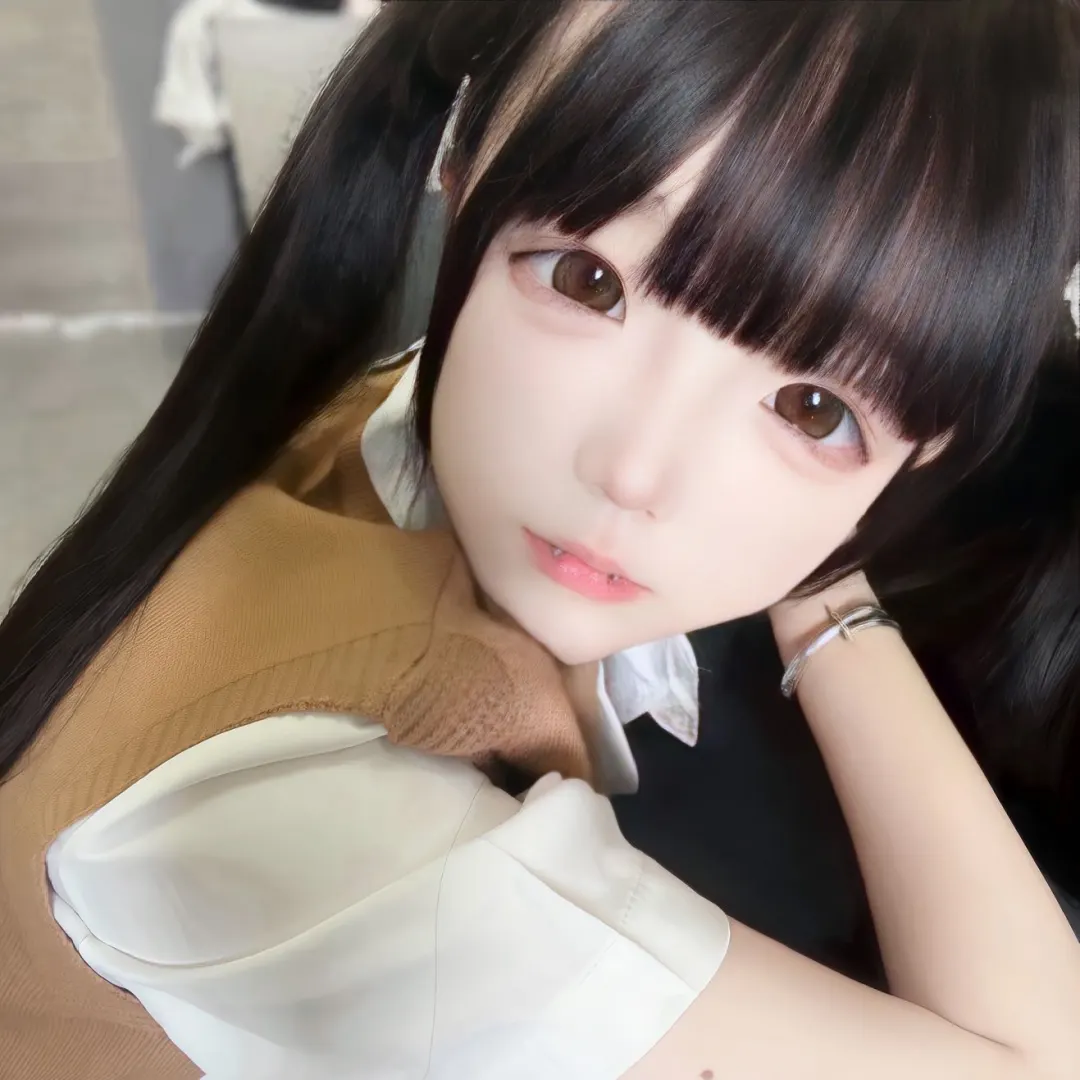 𝙒𝙚 𝘾𝙝𝙖𝙩 |甜妹女头