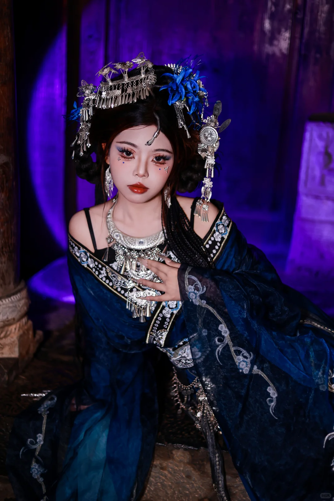 📍窑埠古镇｜她可是寨子里最会蛊惑人心的🕷