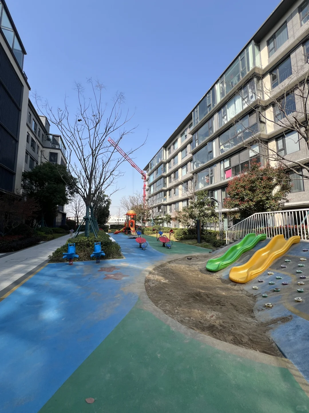 自家位于浦锦街道的人车分流次新房出售
