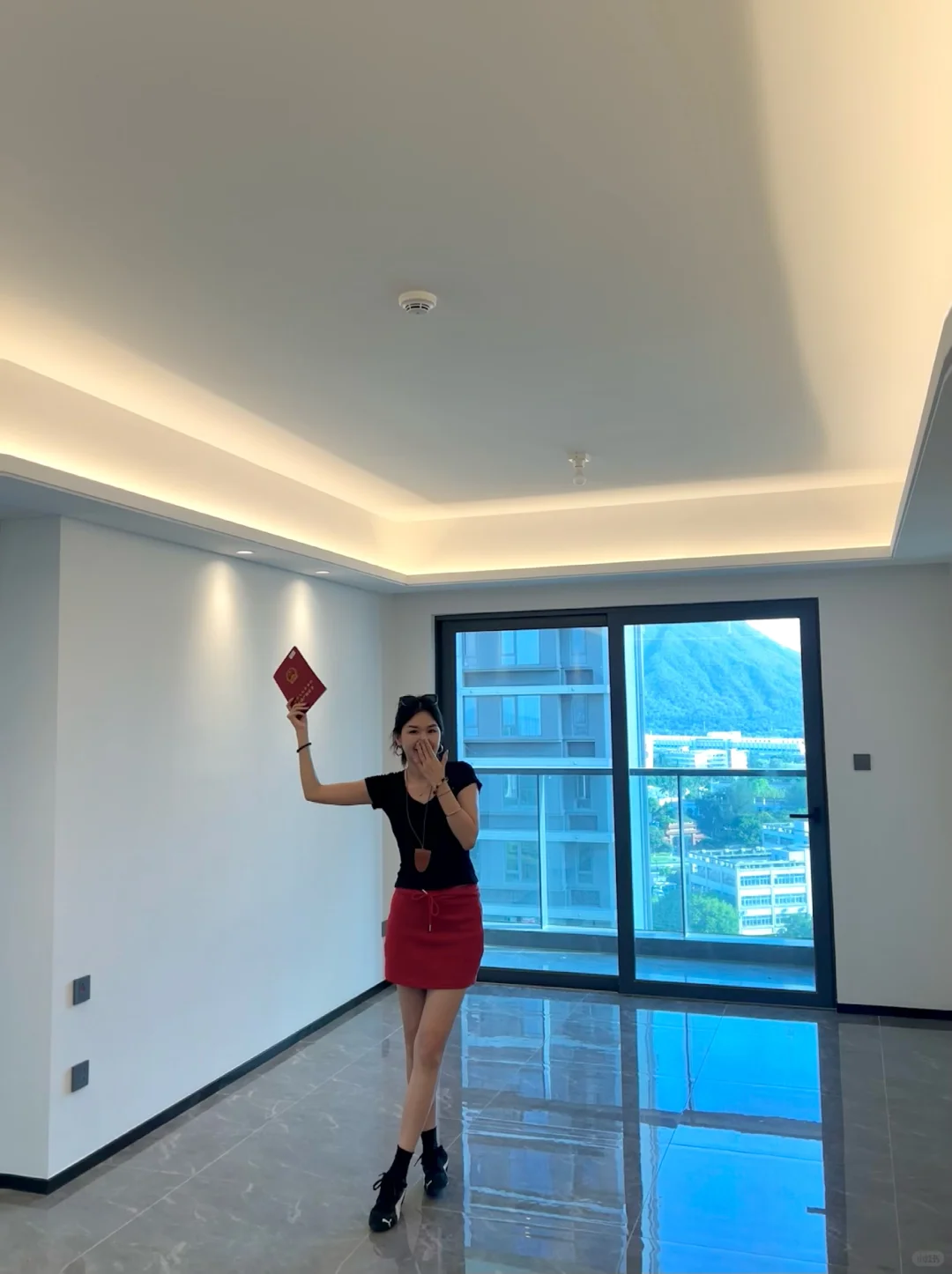 姐妹们，可以暂停手里的事，恭喜我一下嘛🎉