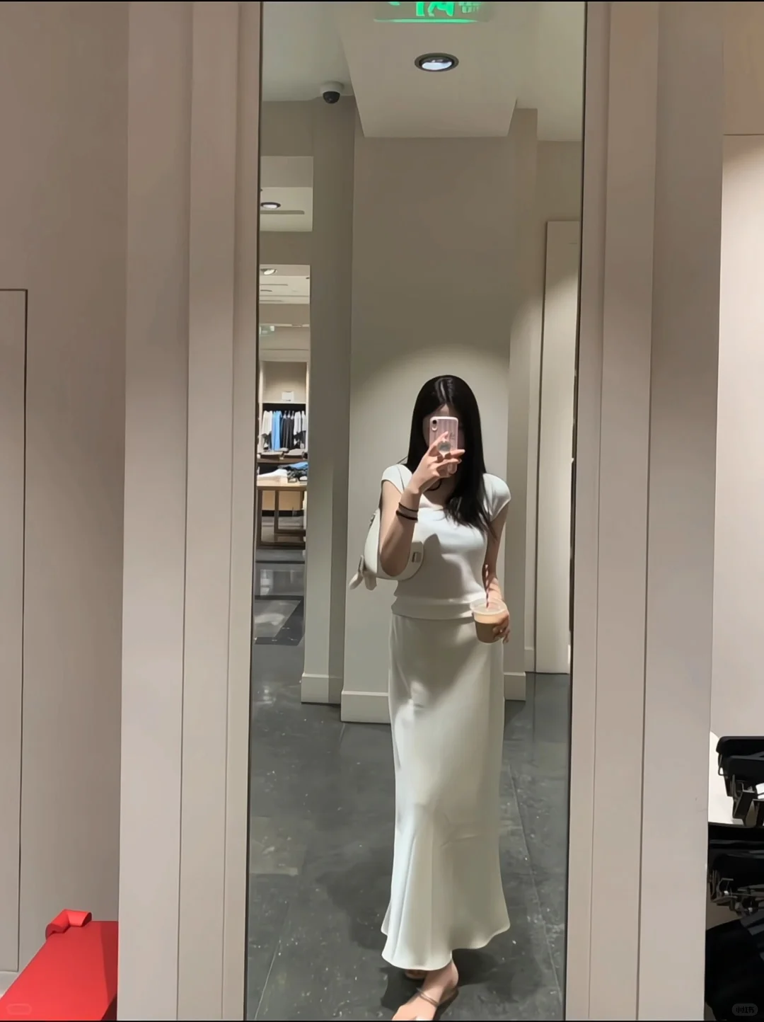 Live图直出！三买三退后 终于选到了缎面裙